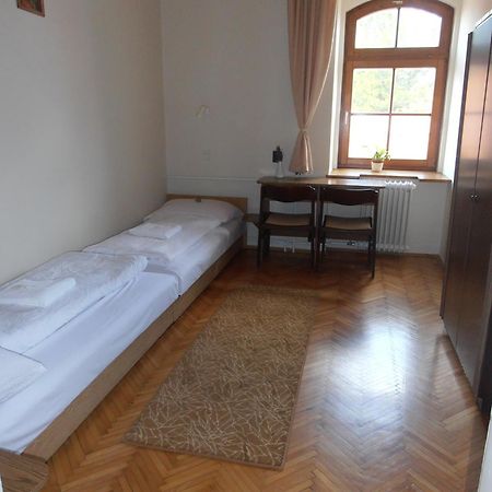 Martineum Felnottkepzo Akademia Szombathely Quarto foto